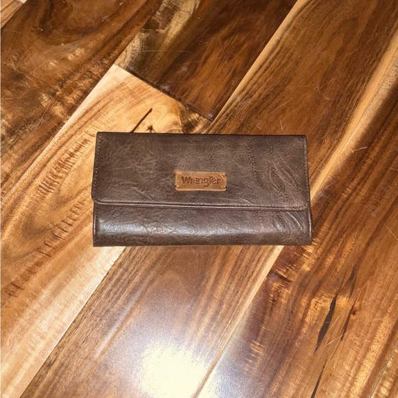 Wrangler Dark Brown Leather Wallet - Picture 1 of 3